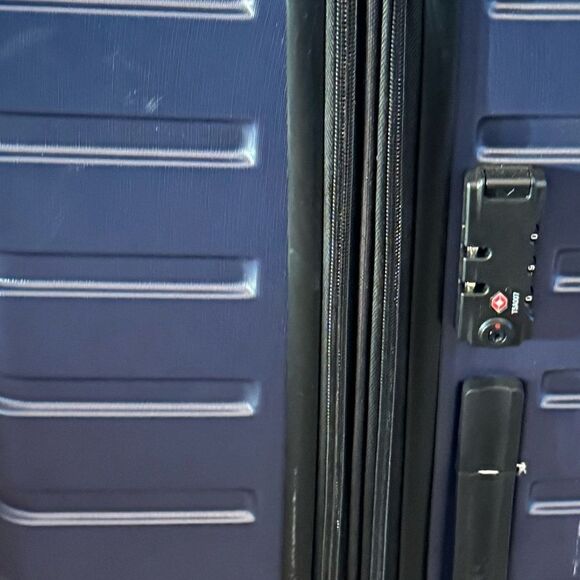 Samsonite Uptempo X Hardside 1 Piece Large Spinner luggage Suitcase TSA  28 - Picture 7 of 11